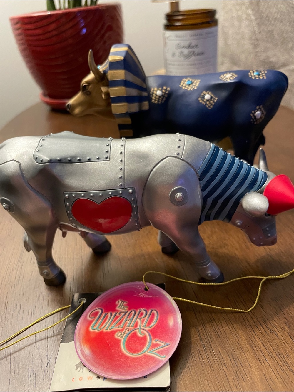 Cow Parade The Wizard of Oz Tin Cow and Tutancowmon Egyptian